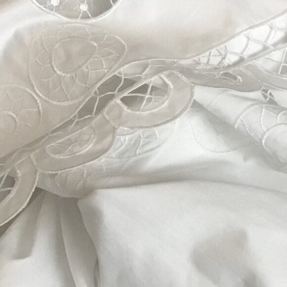 TEMPERLY LONDON Bellanca Embroidered Cotton Poplin Midi Skirt - Picture 10 of 14